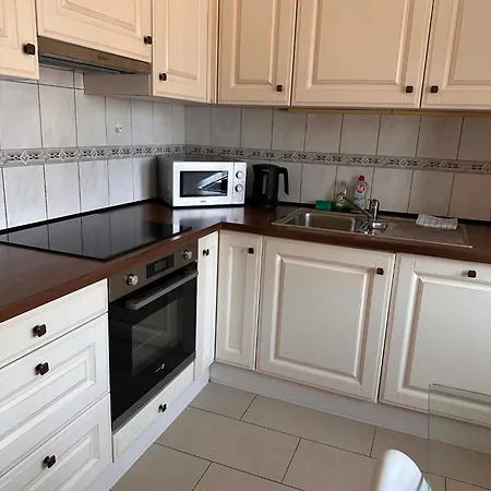 Apartment 112 Confortable , 5 Lits ,2 Wc *